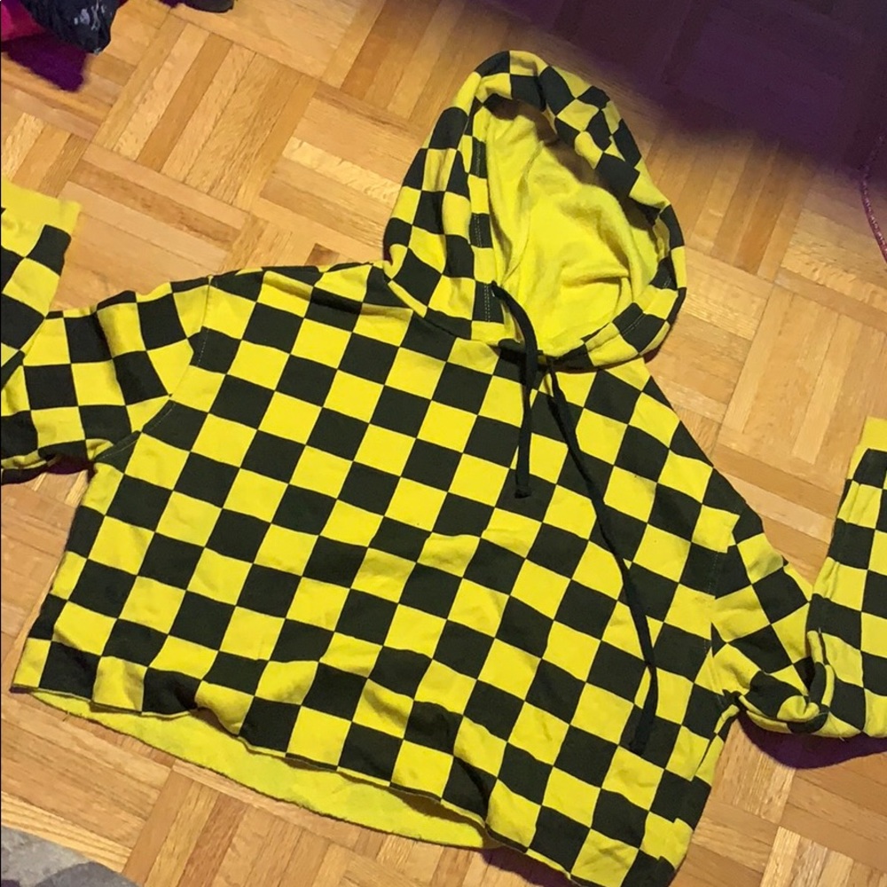 Checkered Black-Yellow Cropped Hoodie